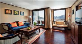 Du thuyền Indochine Lan Hạ